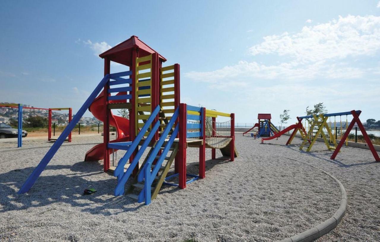 Beach Apartman Petra ポドストラナ エクステリア 写真